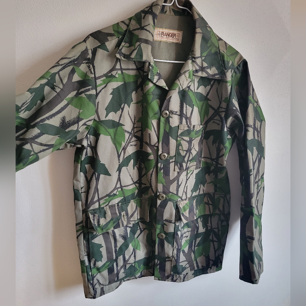 Vintage Ranger Camouflage Hunting Style Button Jacket Mens Small